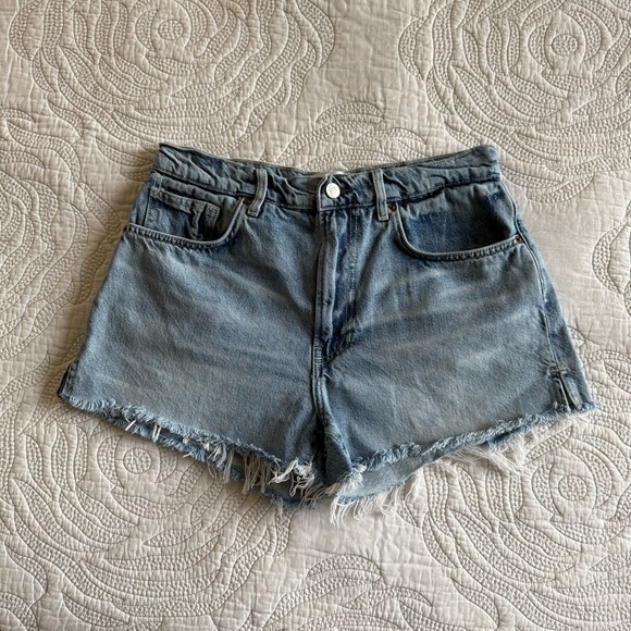 Reformation - Dakota Mid Rise Relaxed Short - Manzanita - Picture 2 of 11